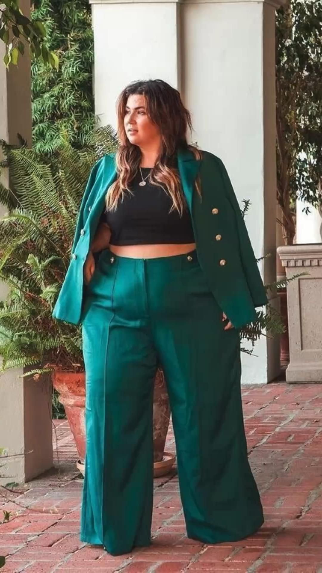 Брючный костюм женский на свадьбу