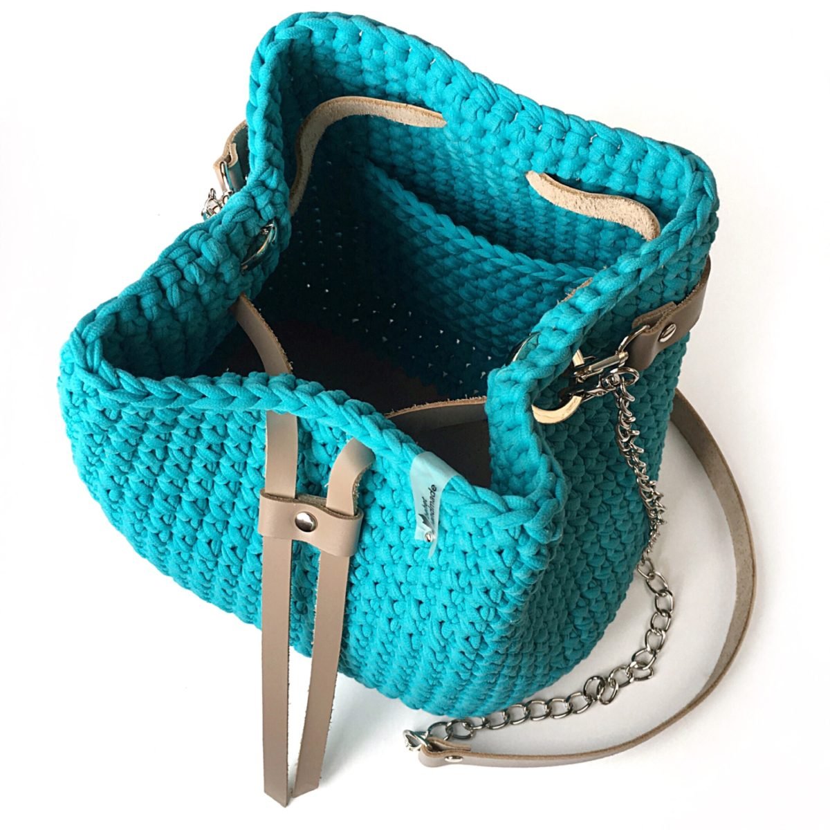 Сумки вязаные из пряжи бисквит