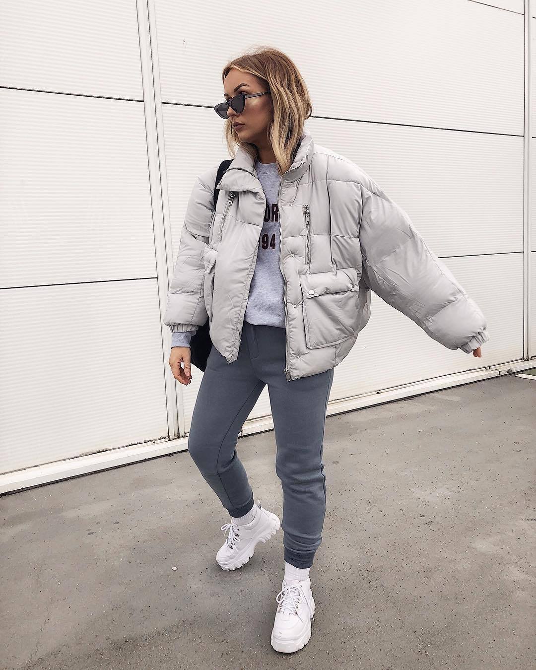 Образы с джинсовой оверсайз