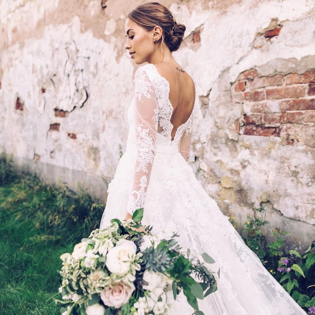 Свадебный образ невесты в пышном платье