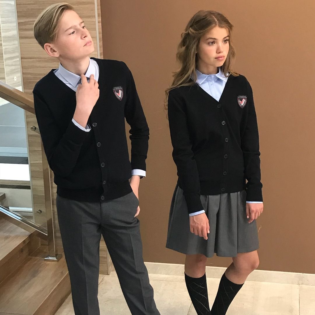 Модная корейская одежда в школу