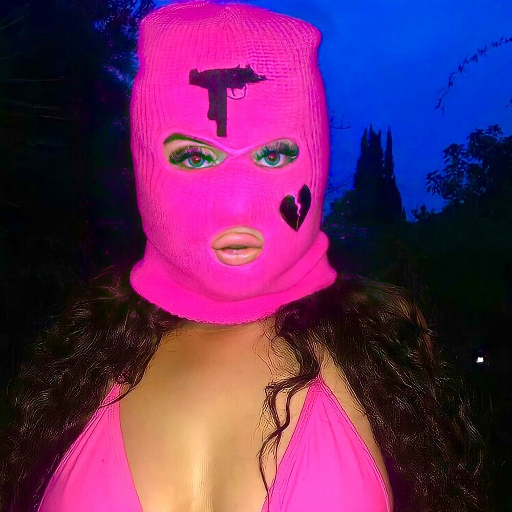 Красивые девушки в Балаклаве