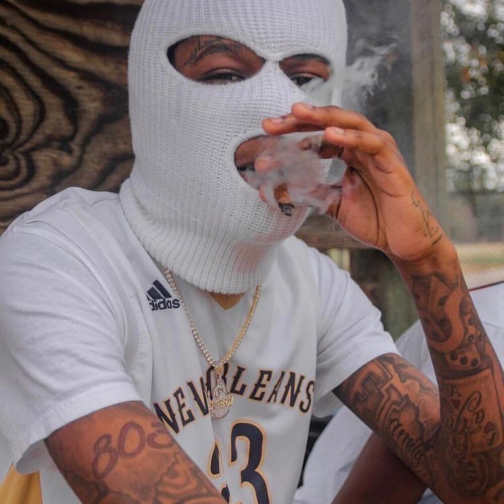 Чел в Балаклаве арт