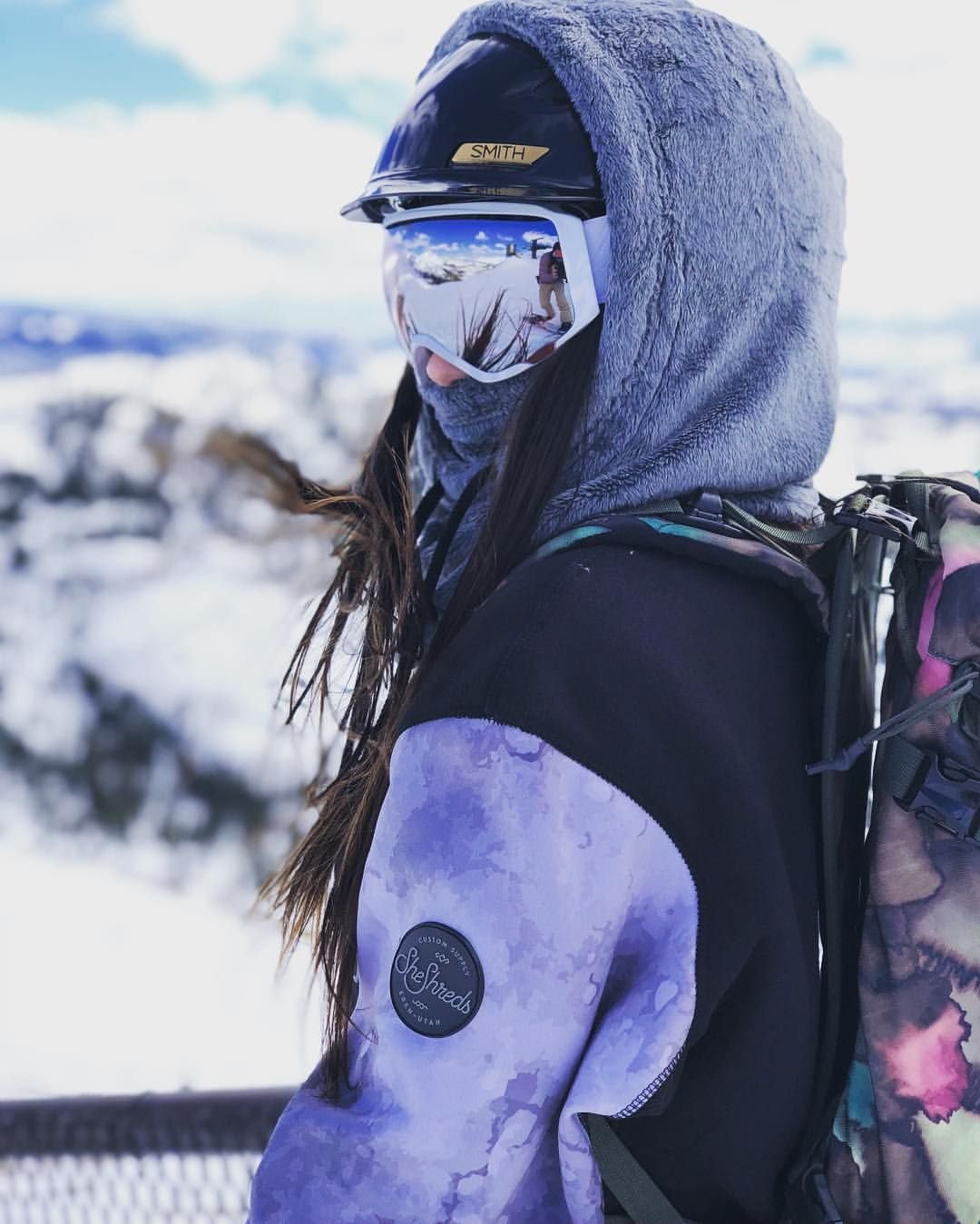 Девушка в Балаклаве