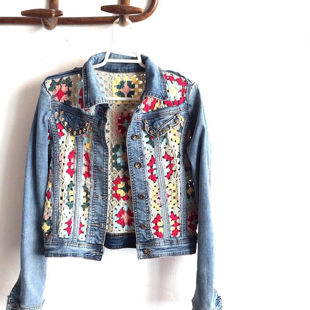 Пальто расшитое кружевом