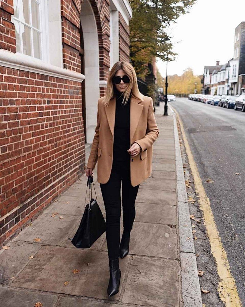 Джинсы рубашка и пиджак