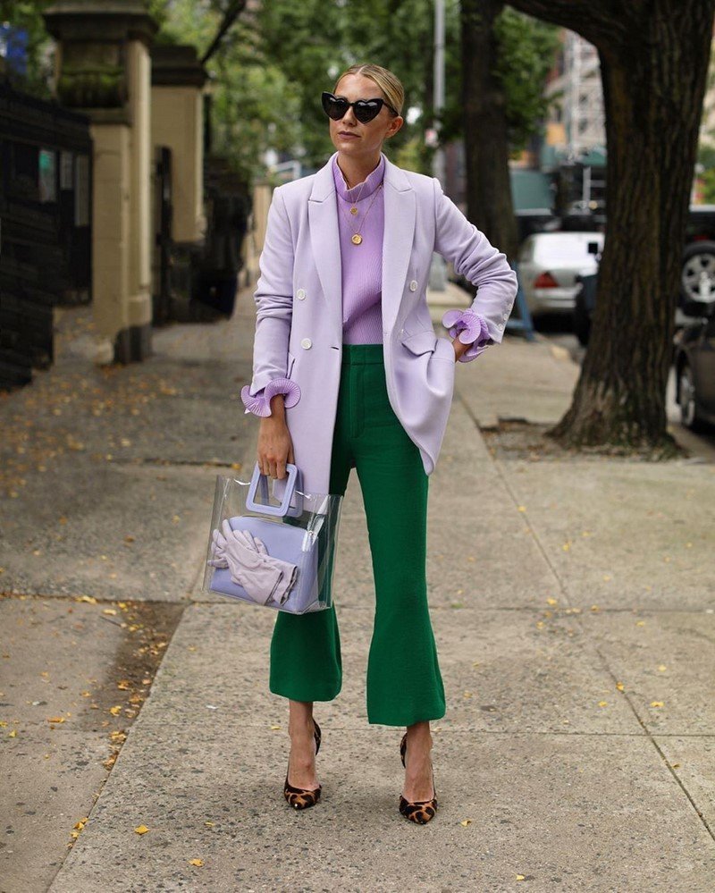 Фиолетовые туфли на шпильке