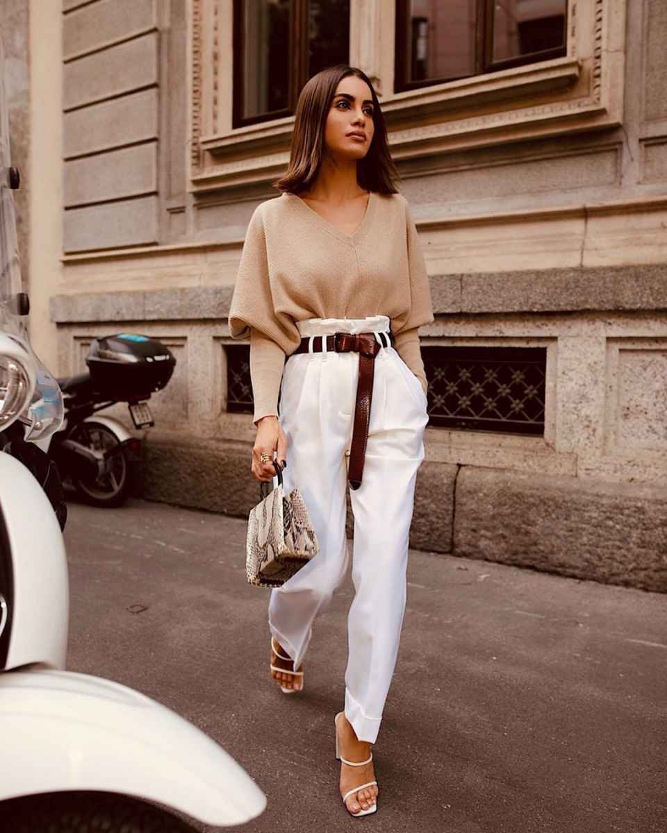 Образы с коричневым пальто