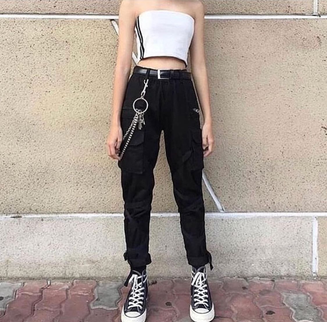 Чёрные штаны с цепью для девочек