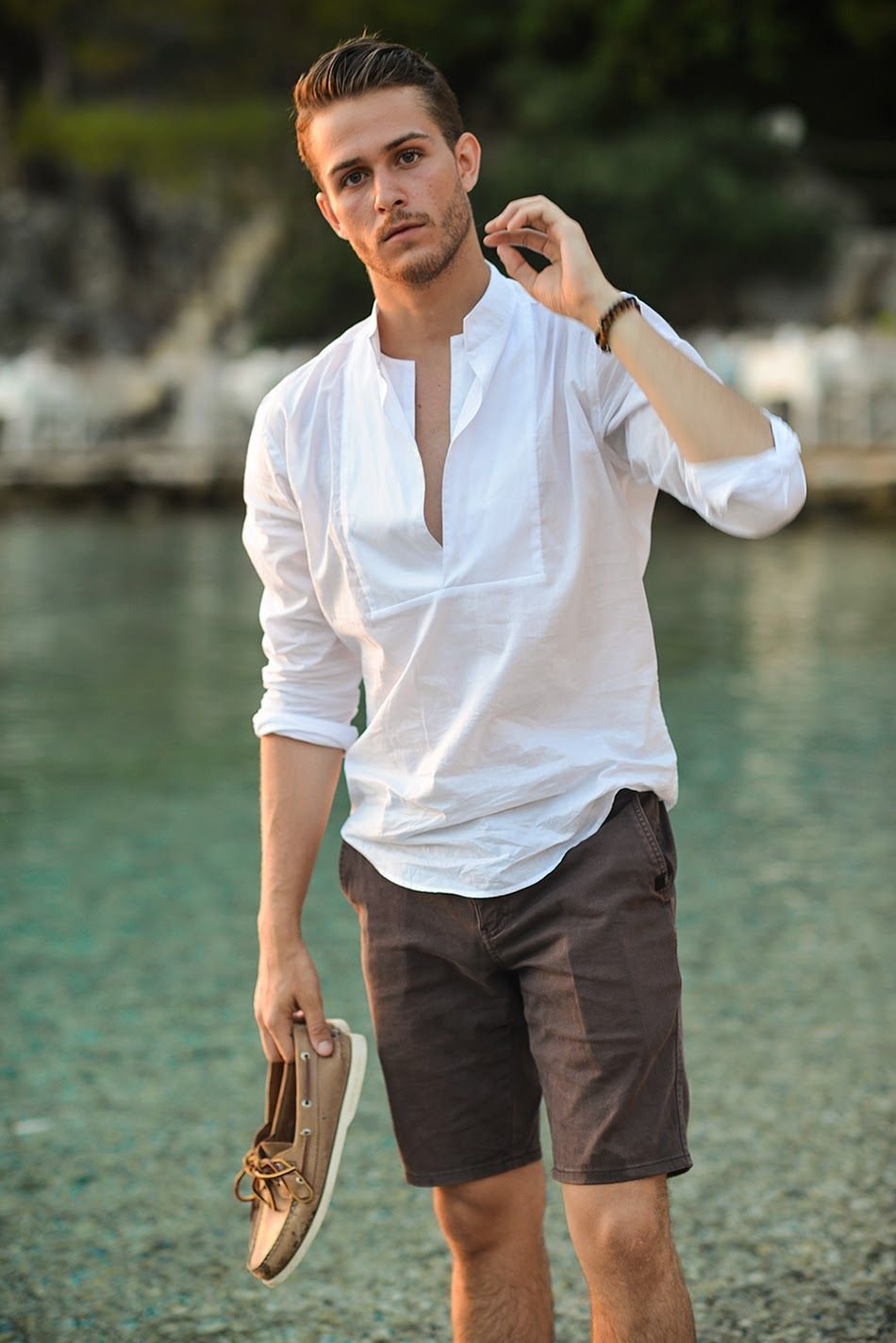 Мужской пляжный образ