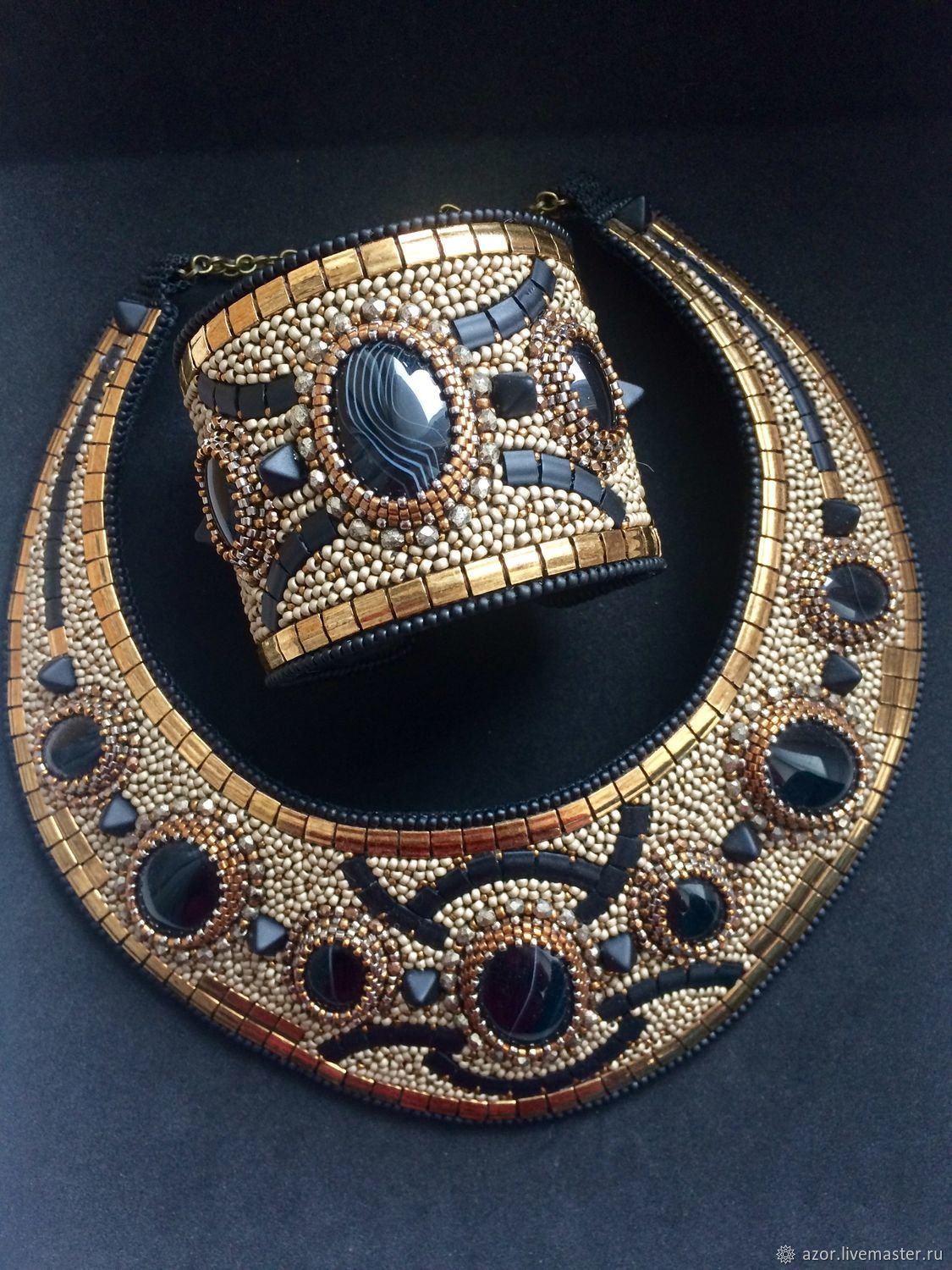 Вышитые украшения