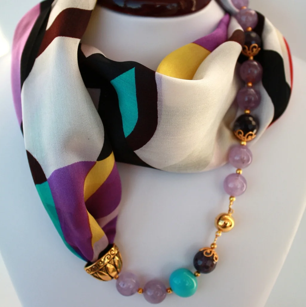 Украшение из платка на шею