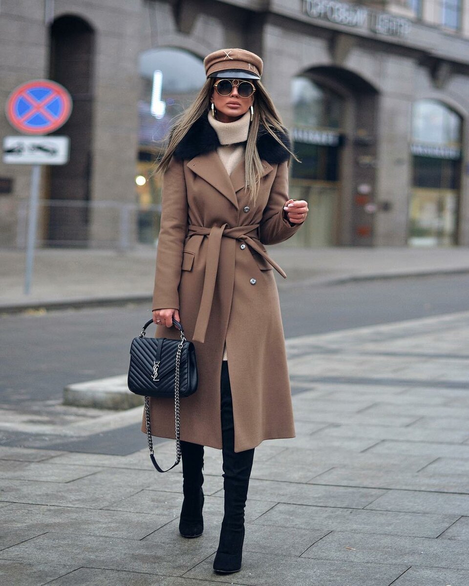 "Пальто и шляпа" Антоний Арисса