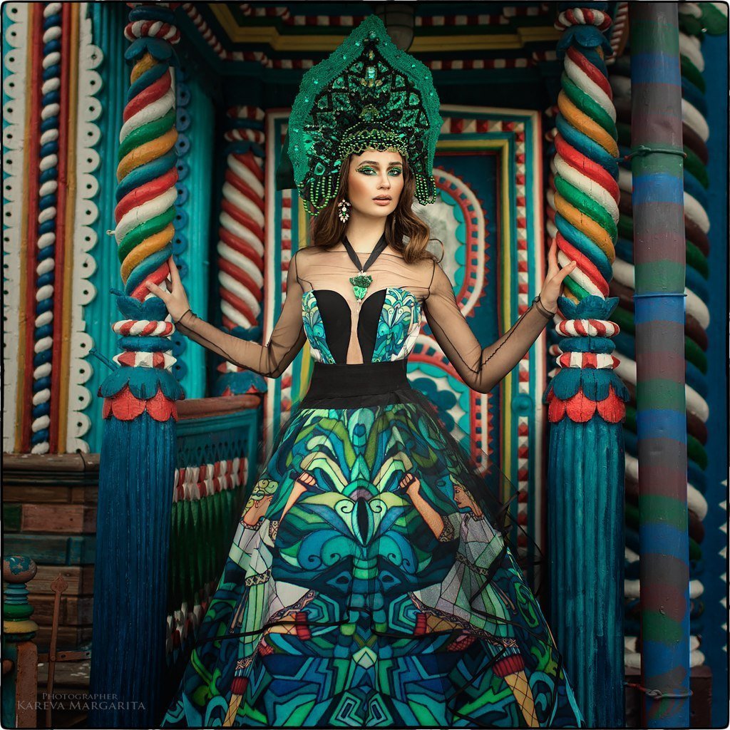 Девушка Королева