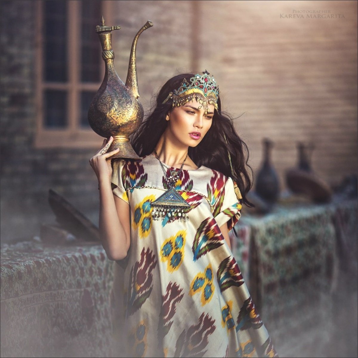 Королева на троне