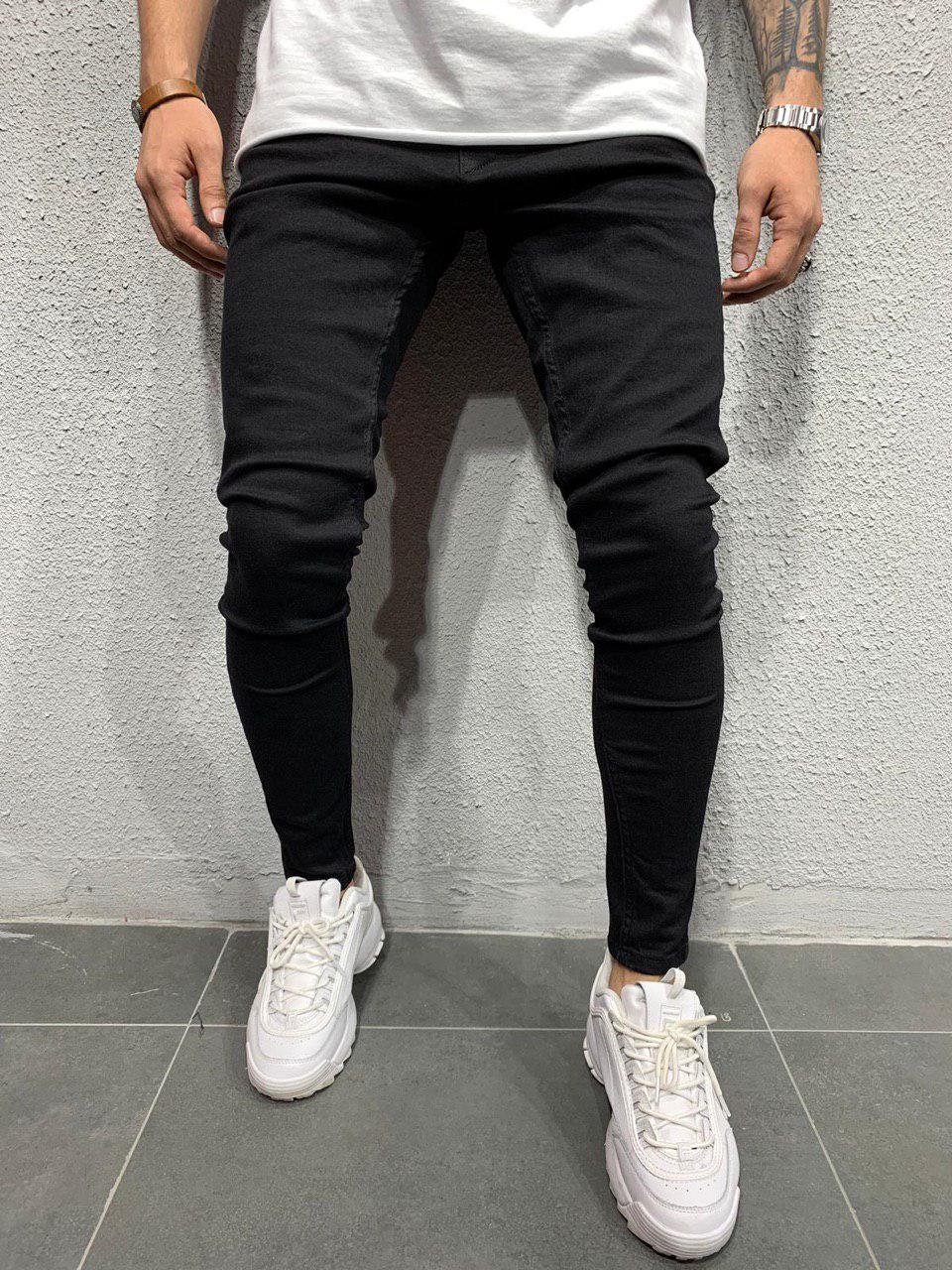 Джинсы зауженные к низу мужские