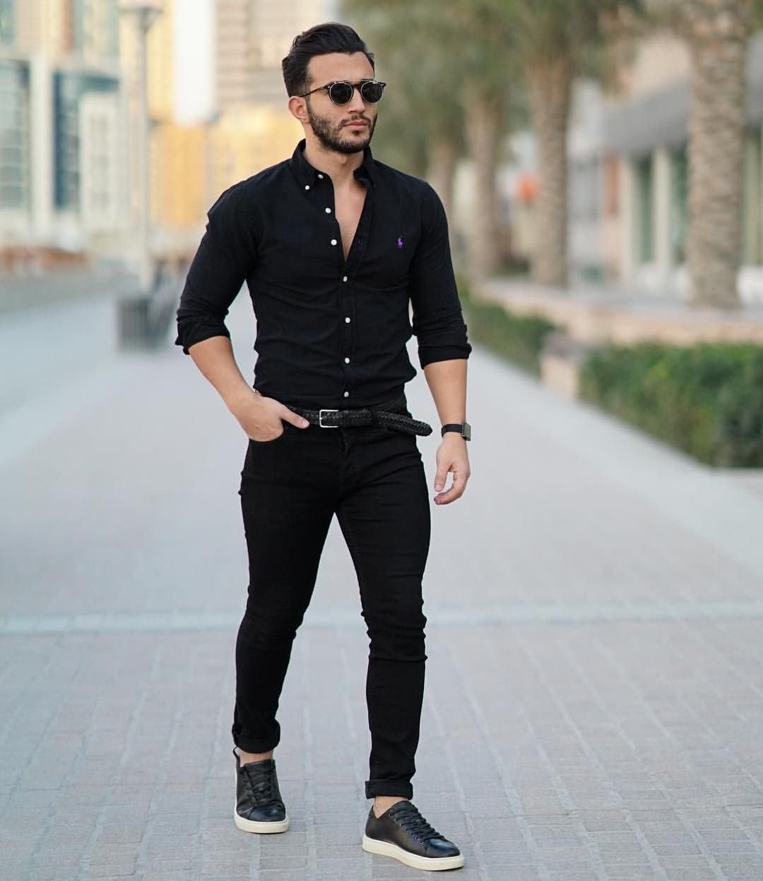 Самые красивые черные джинсы мужские