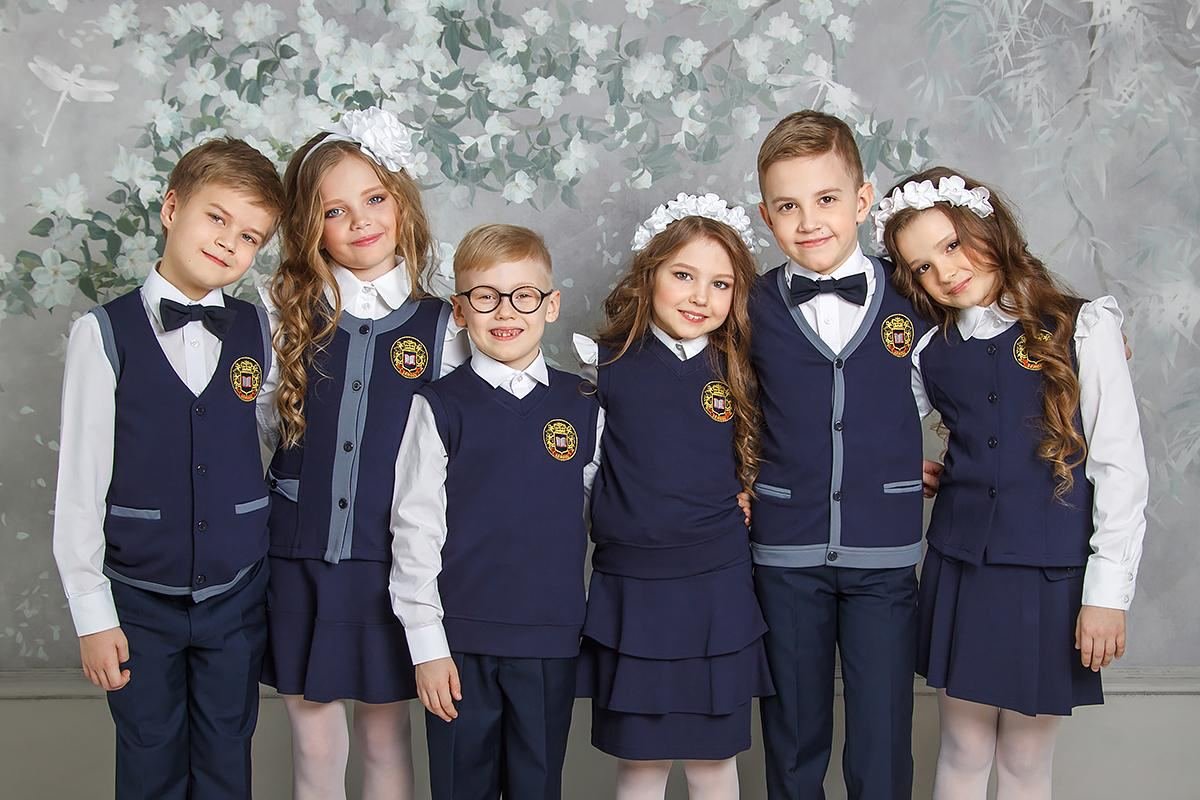 Школьная форма в России для девочек