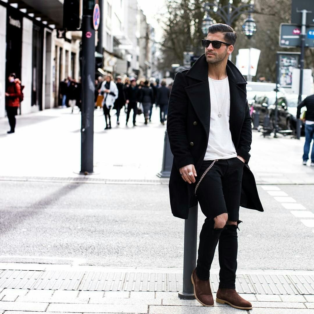 Джоггеры с ботинками Челси