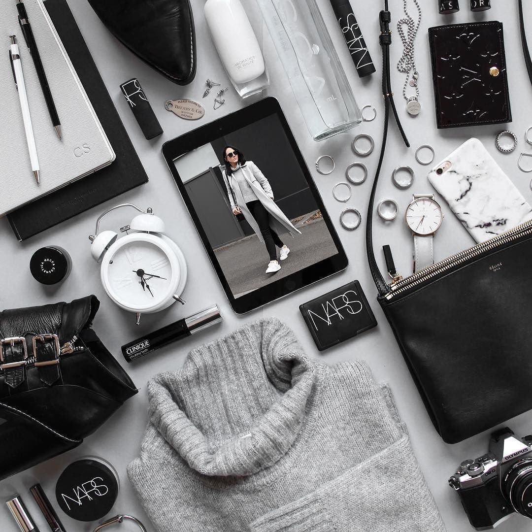 Женские аксессуары