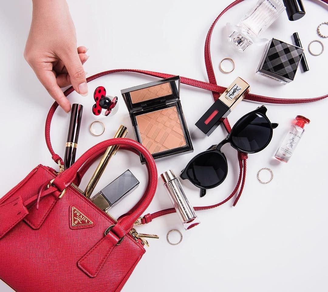 Модные аксессуары на стену