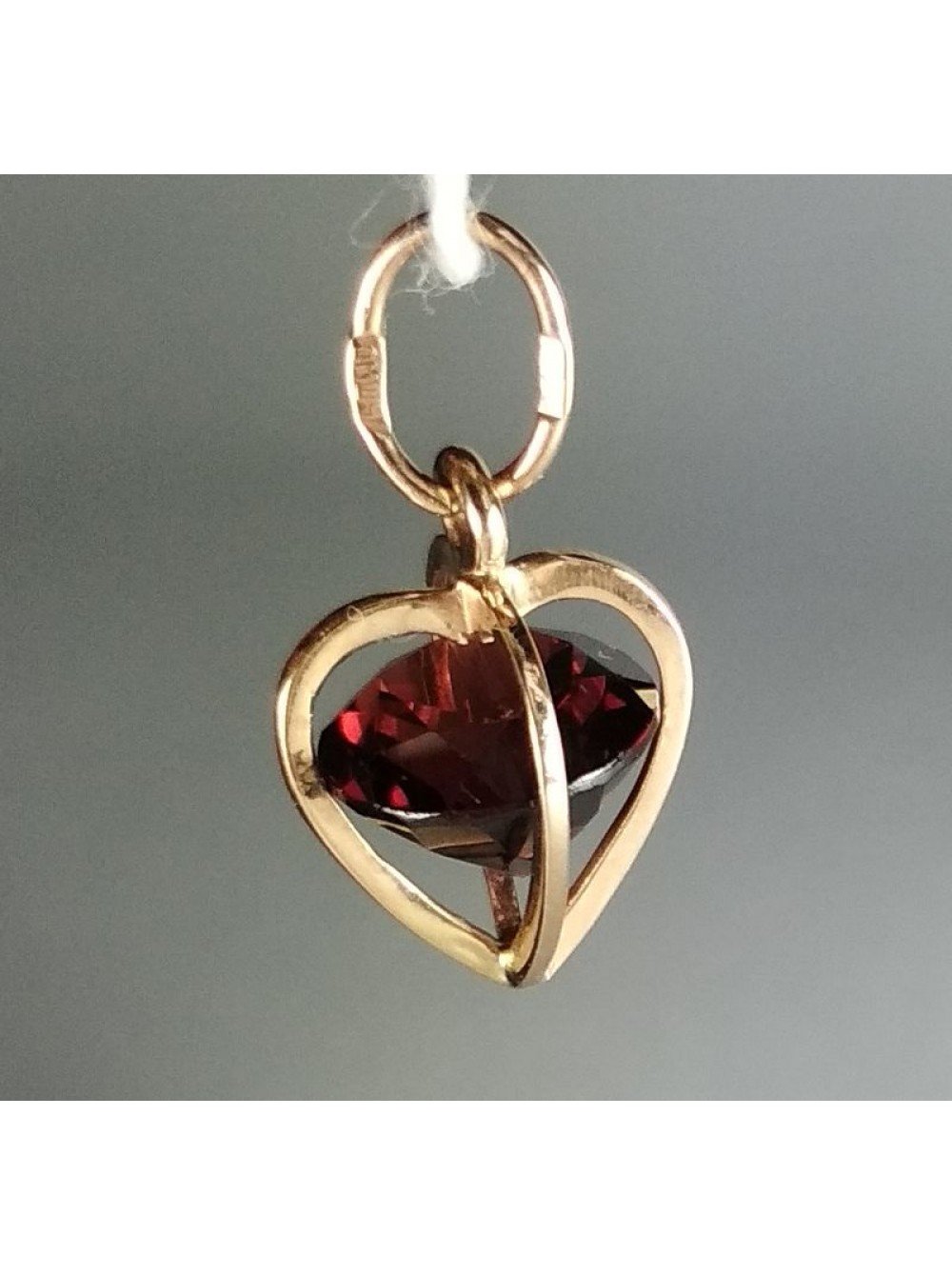 Кулон с гранатом "Арктида"