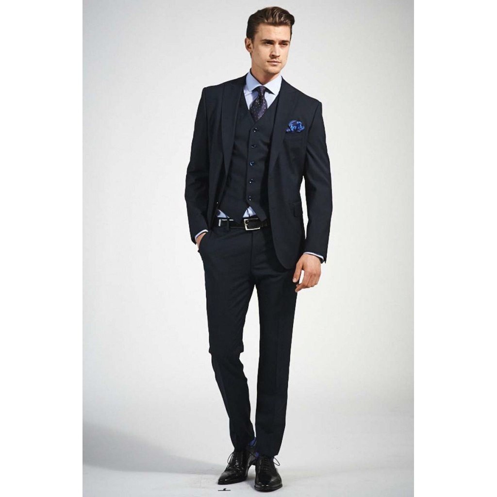Костюм мужской