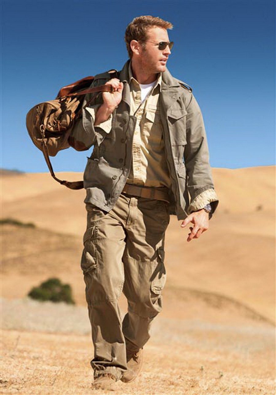 Костюм в стиле сафари мужской
