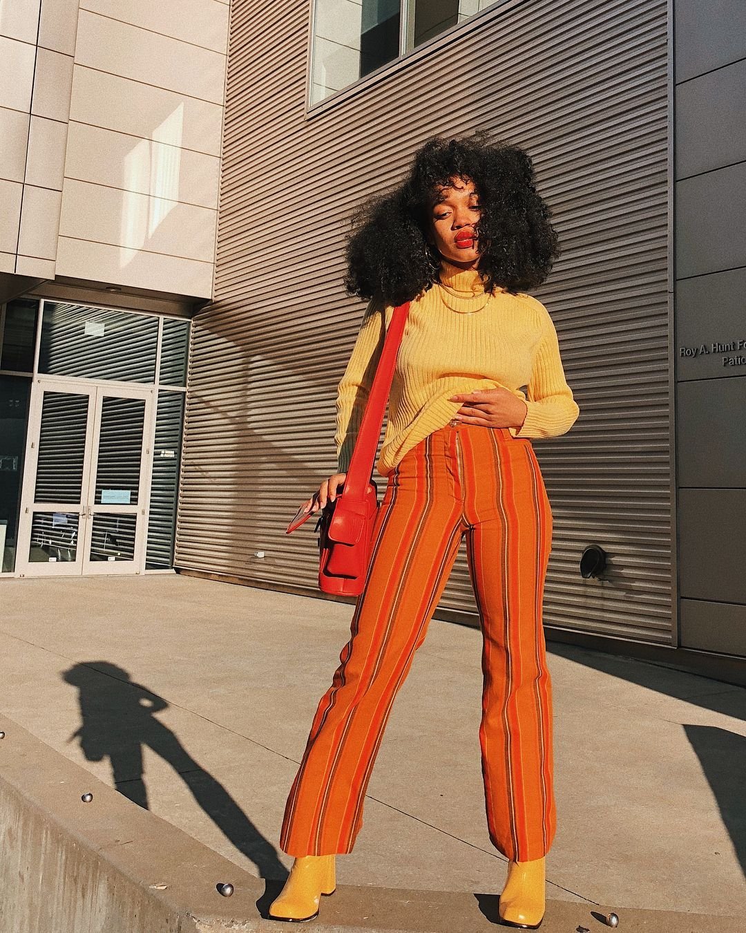 Эстетика 90-х в одежде