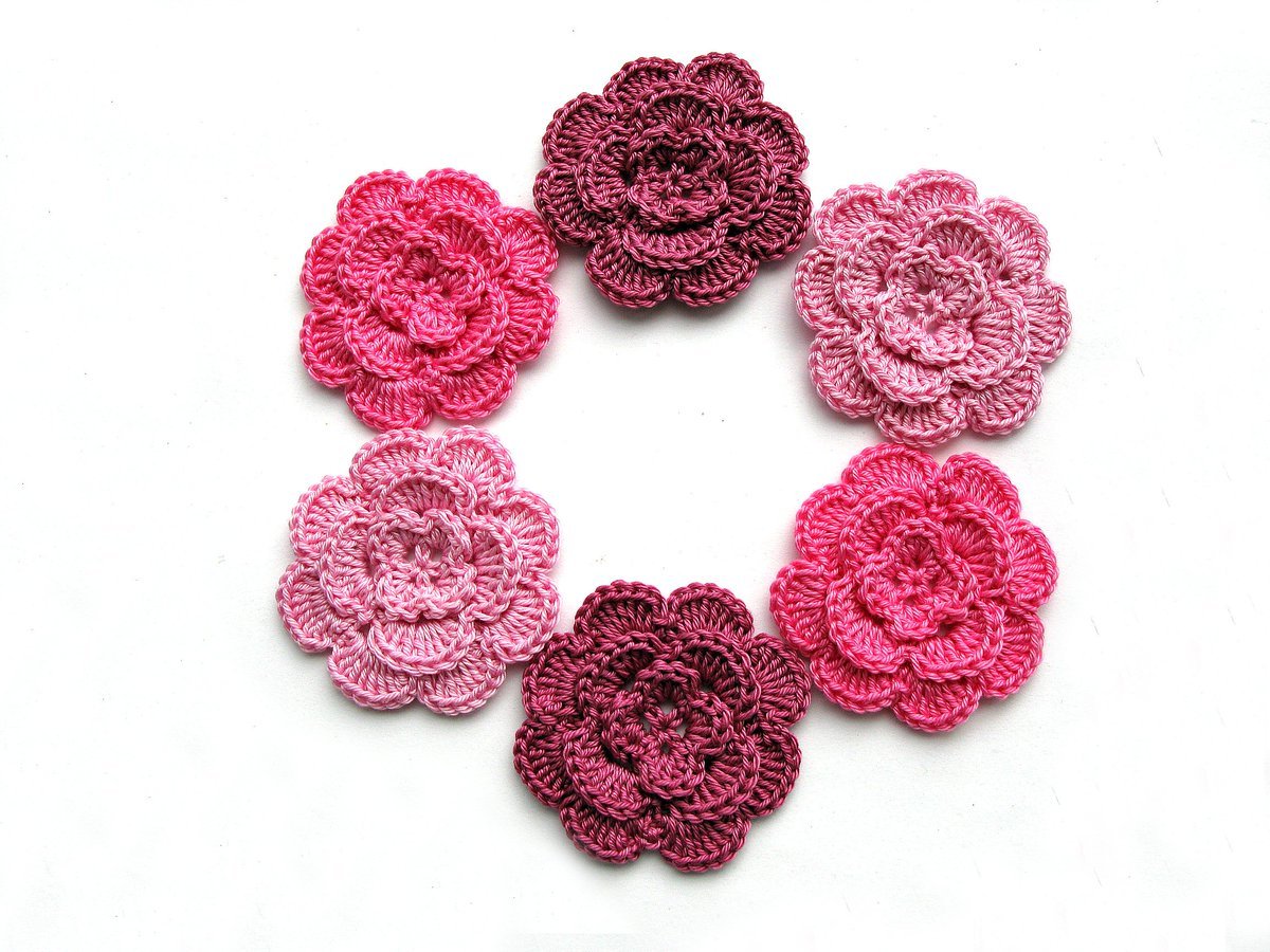 Розы связанные крючком