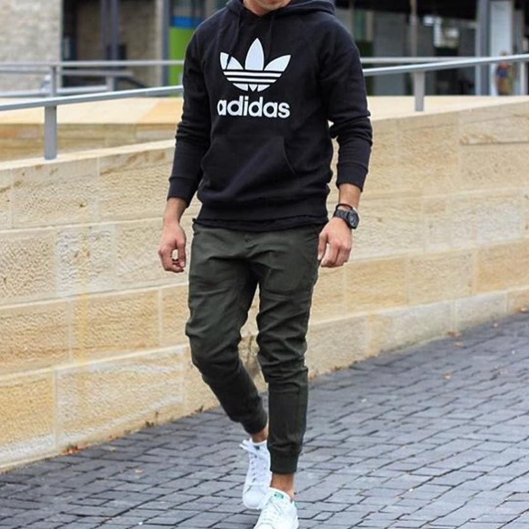 Adidas Stan Smith со спортивными штанами