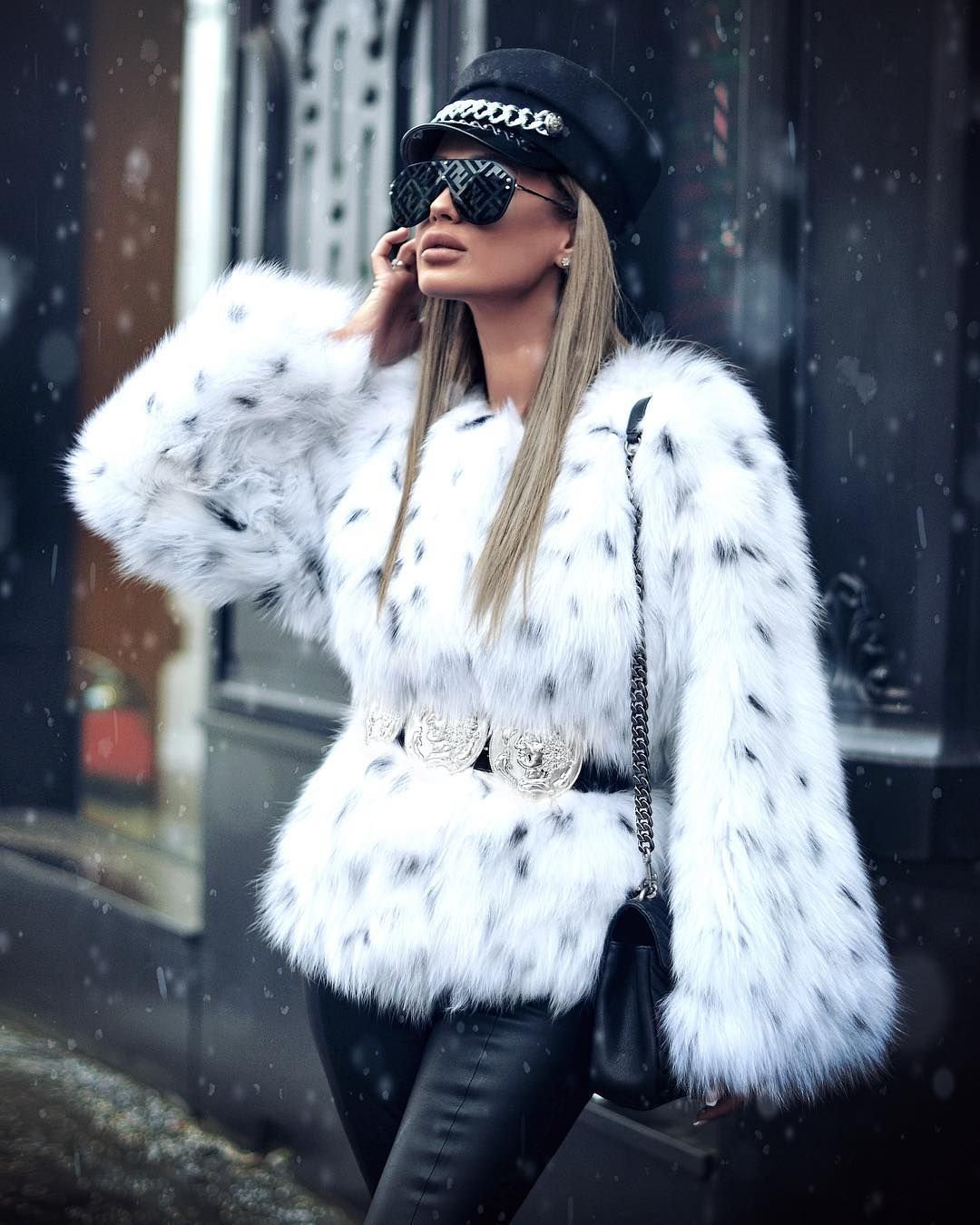 Зима 2021-2022 верхняя одежда Max Mara