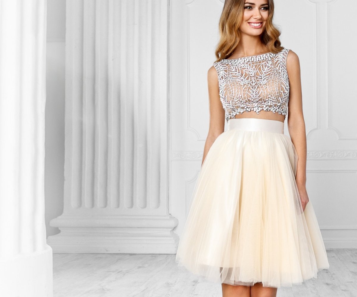 Платье миди с пышной юбкой