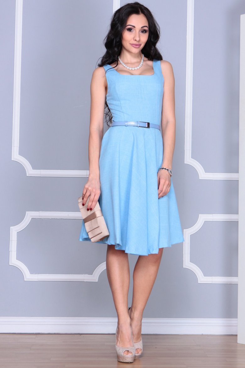 Голубой цвет в одежде