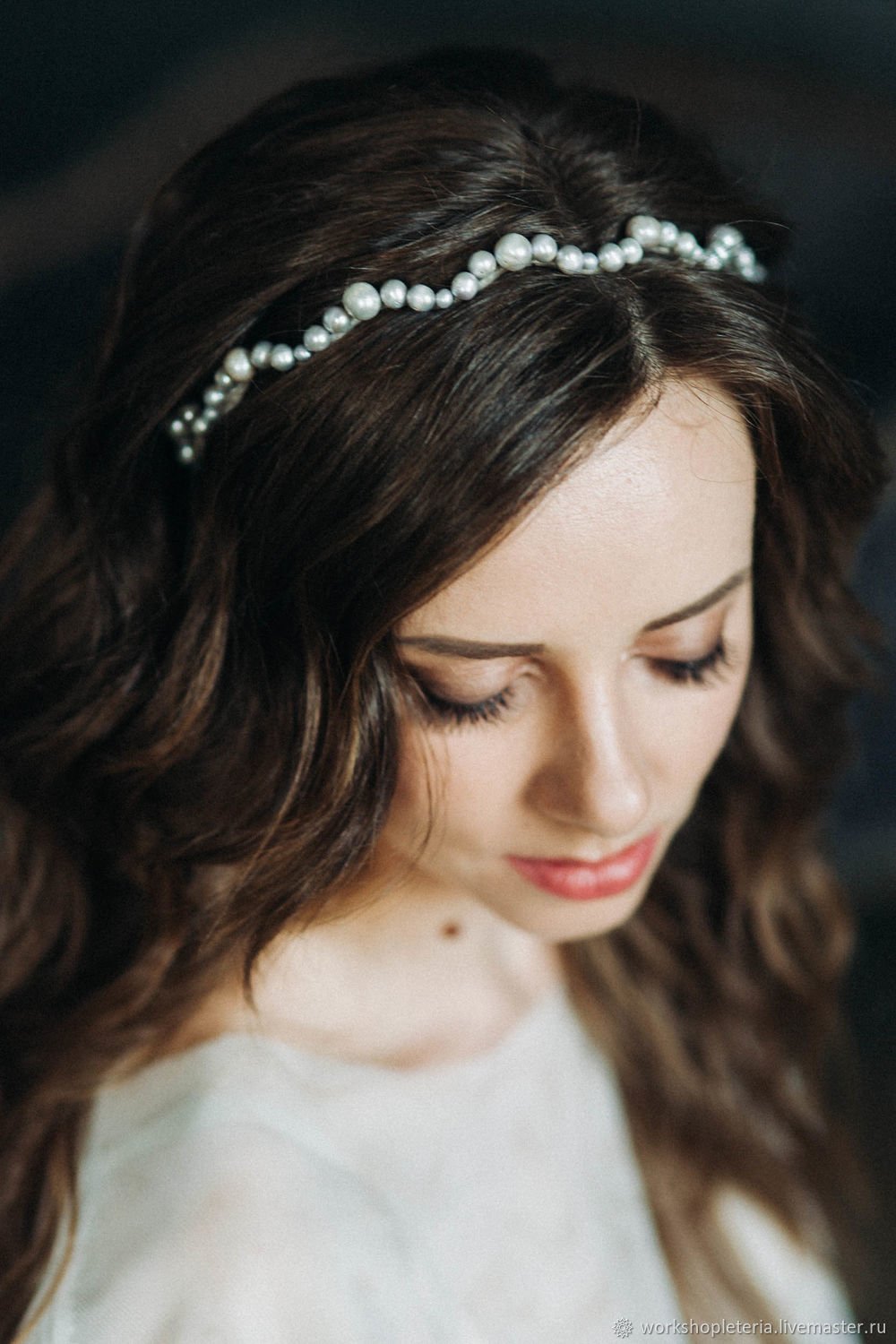 Свадебные прически с ободком