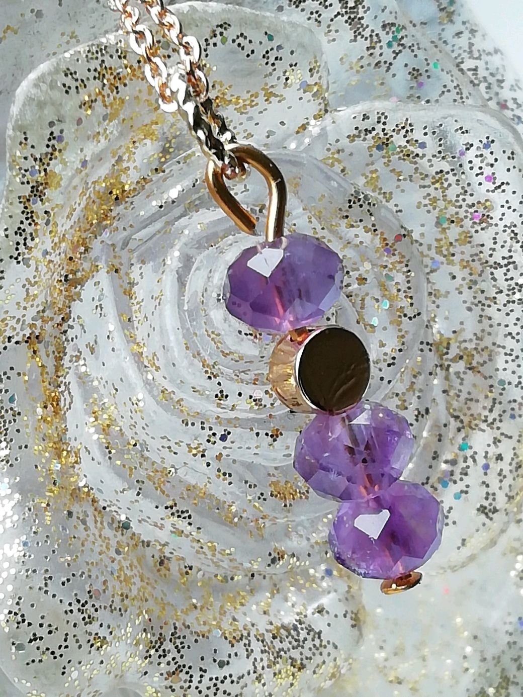 Ожерелье дружбы авокадо