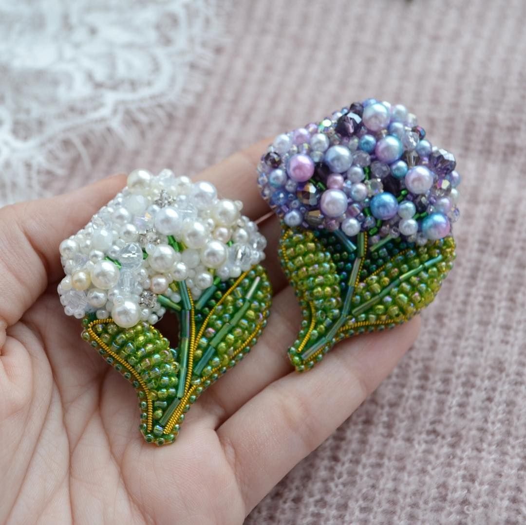 Кулончик из бисера