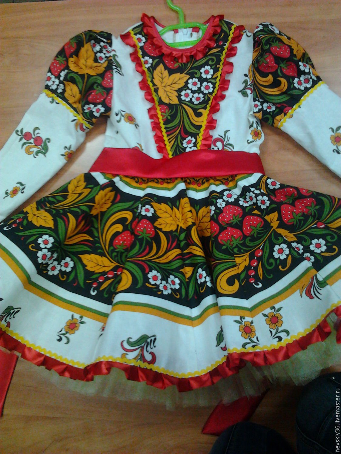 Костюм Хохлома