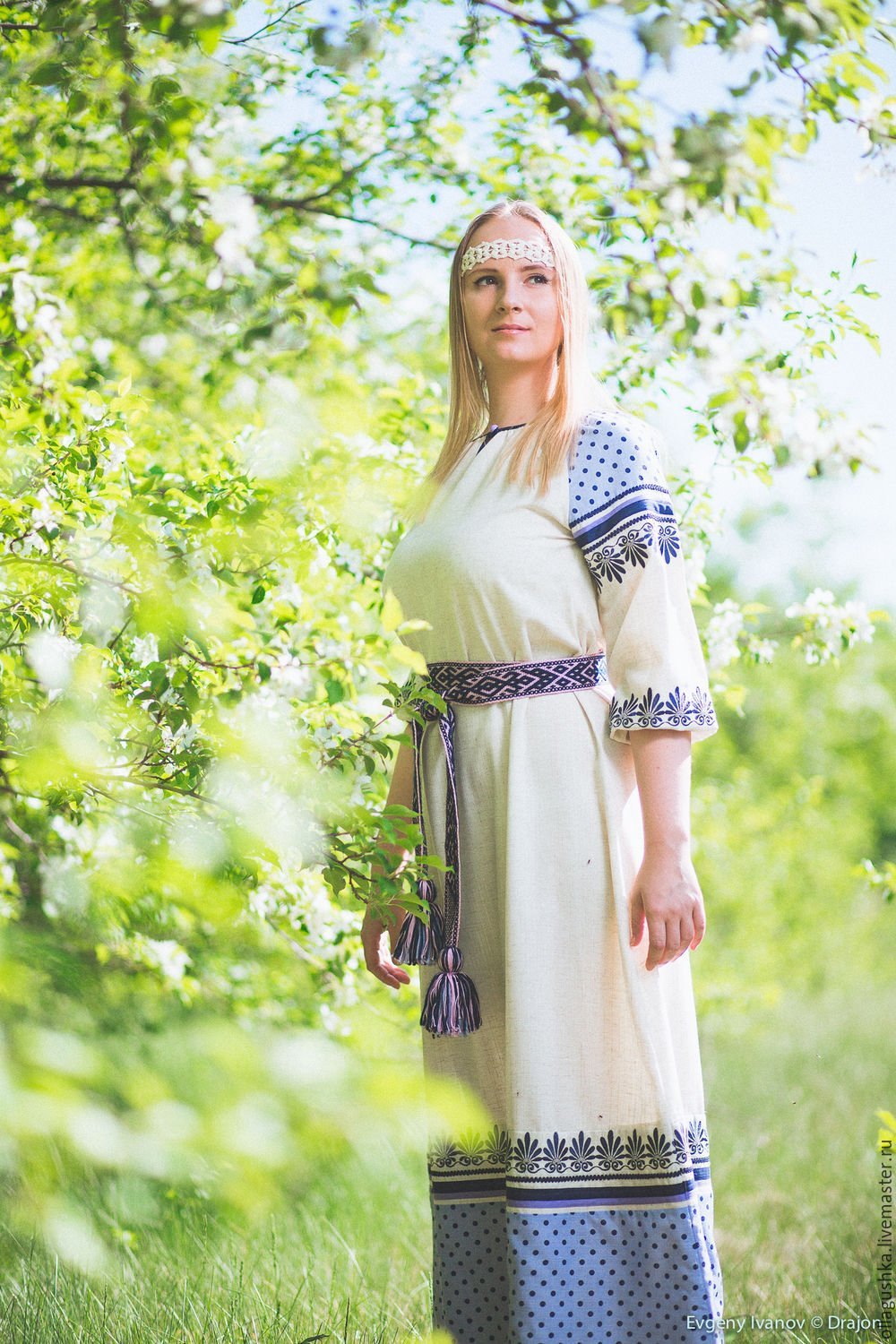 Платье в Славянском стиле