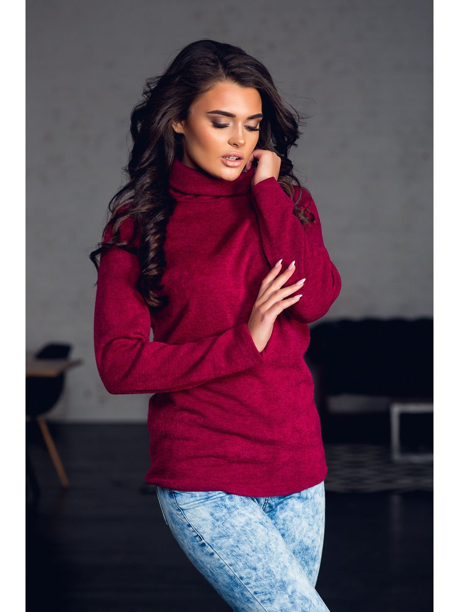 Бордовая водолазка