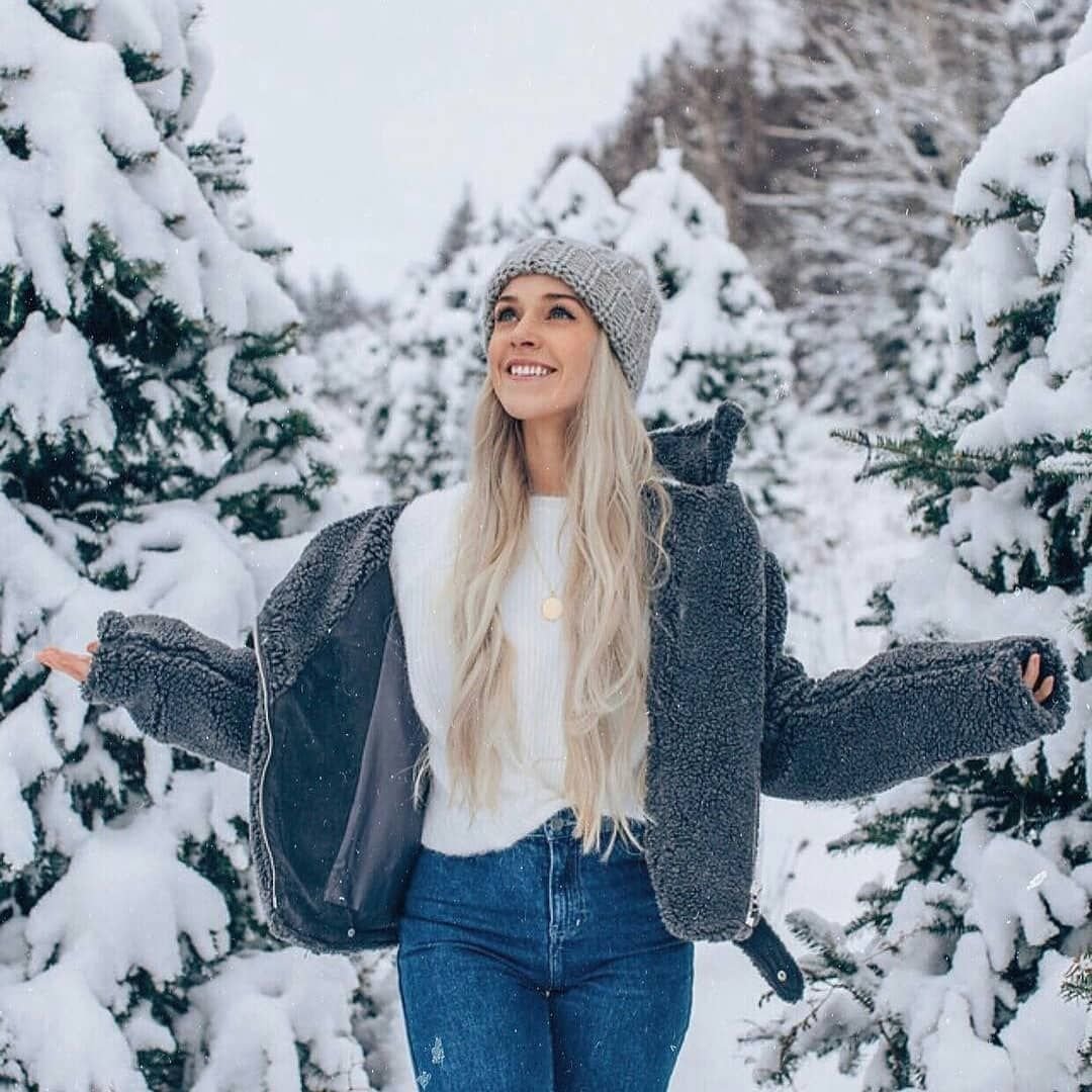 Зимняя фотосессия на улице семейная