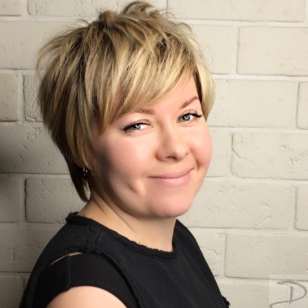 Очень короткие стрижки для женщин после 50