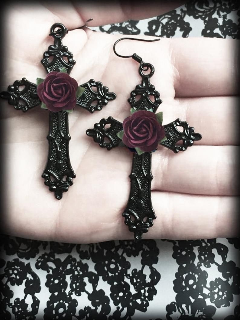 Ожерелье Готика