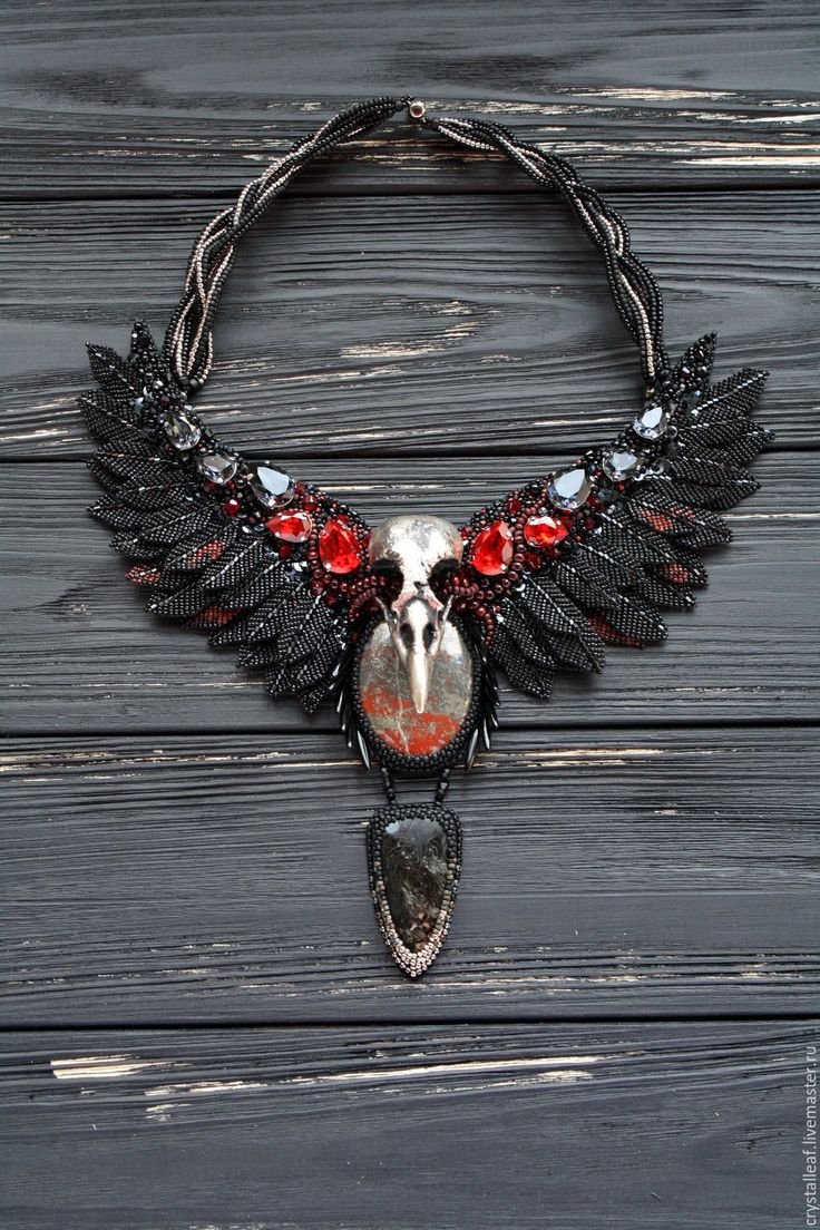 Готические украшения своими руками