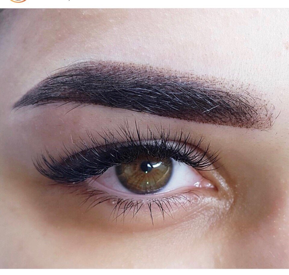 Цвет бровей для блондинок