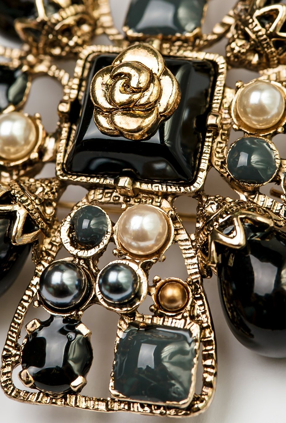 Красивая бижутерия в подарок