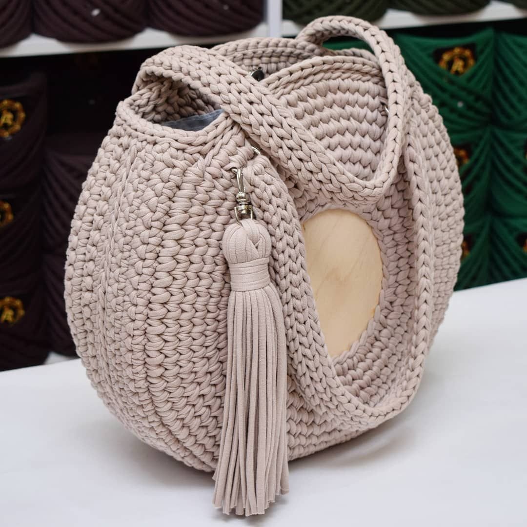 Вязаные сумки крючком