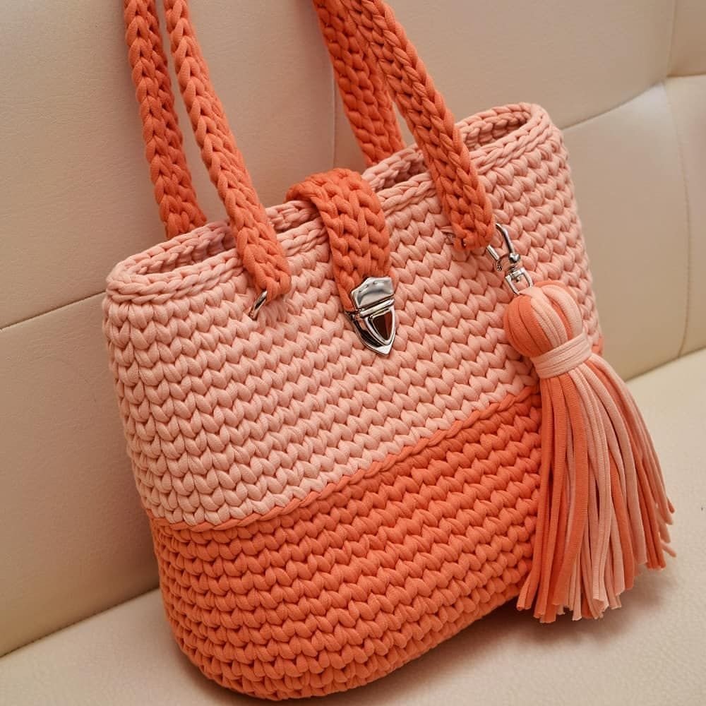 Сумка из трикотажной пряжи