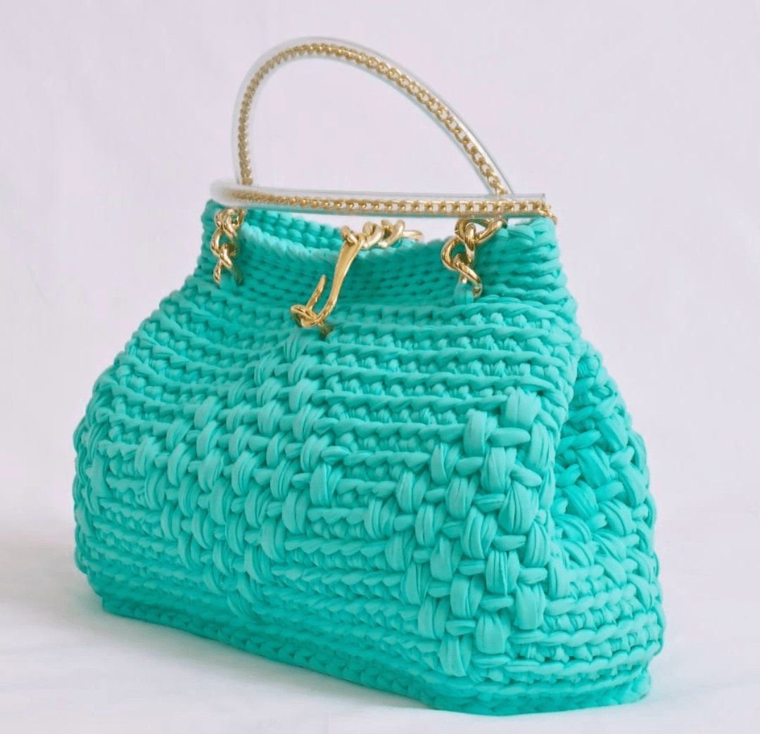 Вязаные сумки из ленточной пряжи