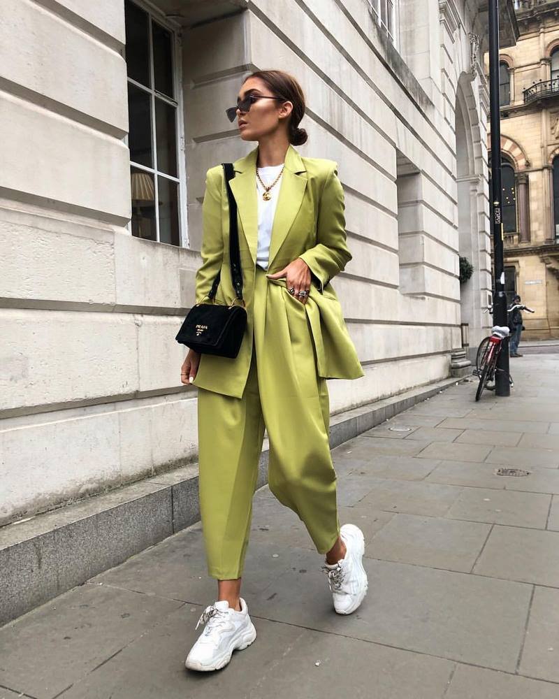 Образы в зеленых оттенках стильные